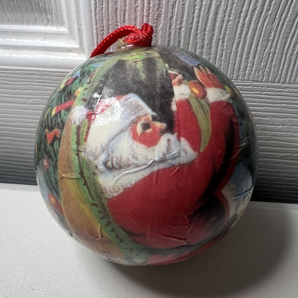 Vintage‎ Decoupage Santa & Christmas Tree Ornament